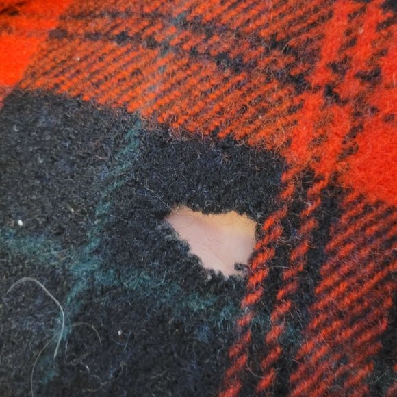 1950s Pendleton Robe In A Bag Designer Throw Blanket Red Black Wool Plaid Fringe - Picture 9 of 16